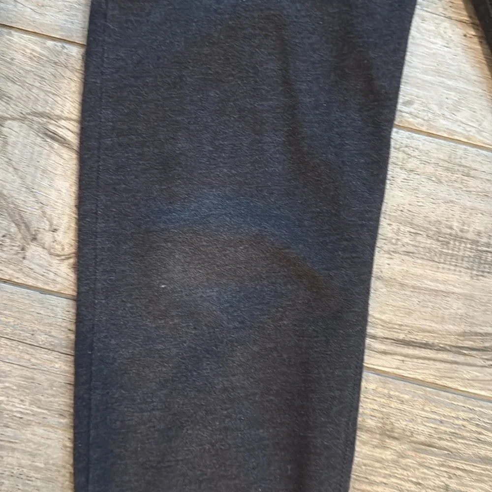 The Children’s Place grey joggers, sz M